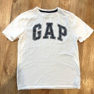 GAP Kids Large White T-Shirt